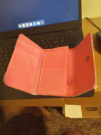 wallet , woman